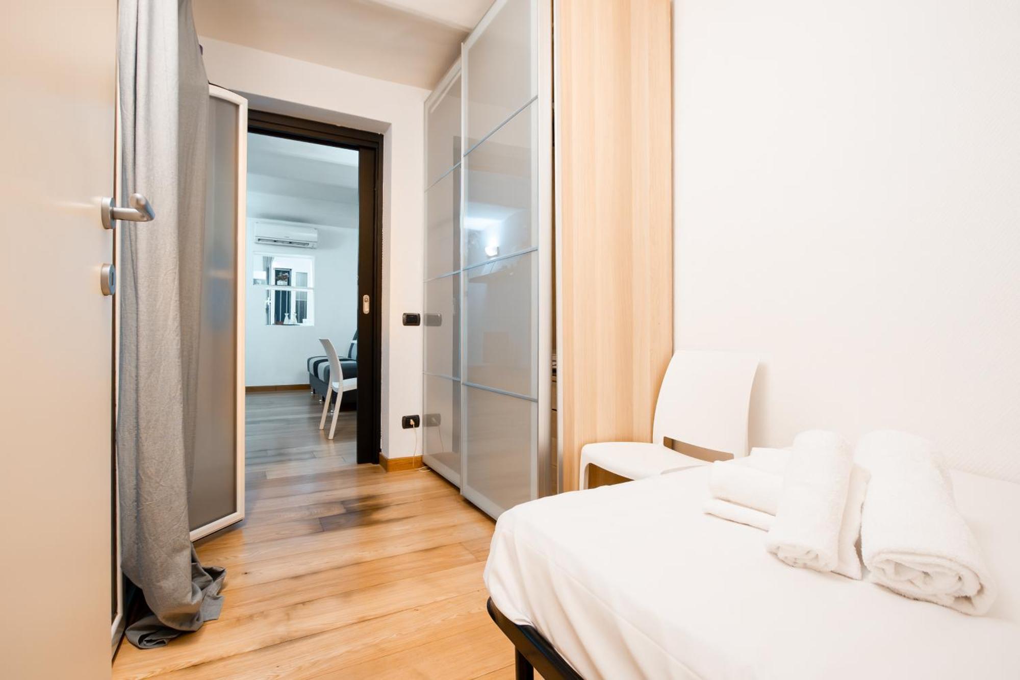 Sunrise Apartment Bari Exterior foto